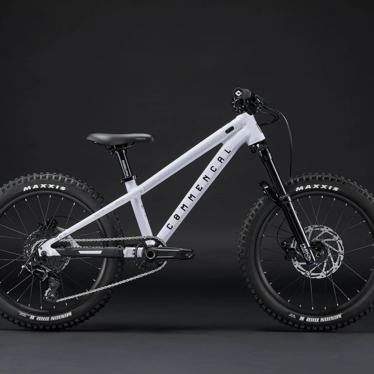 META HT 20 PURE WHITE 2026
